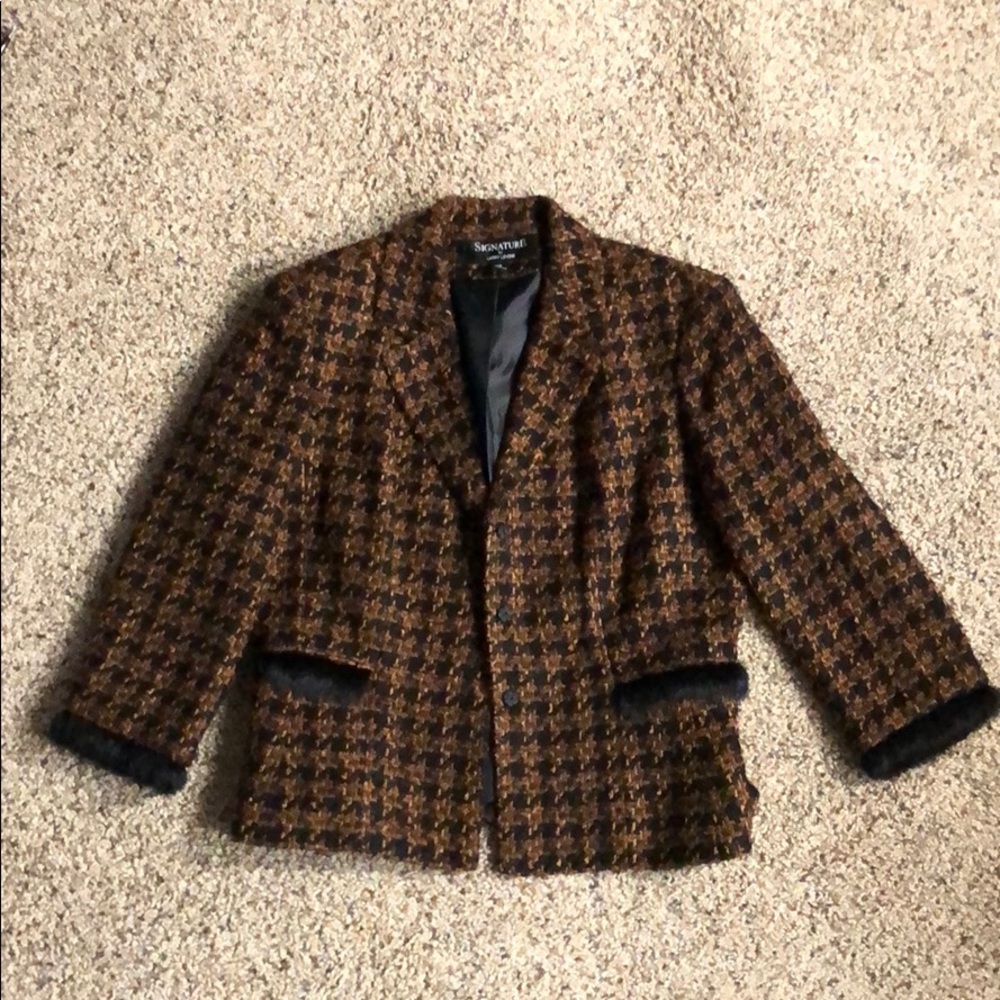 Stylish women’s blazer